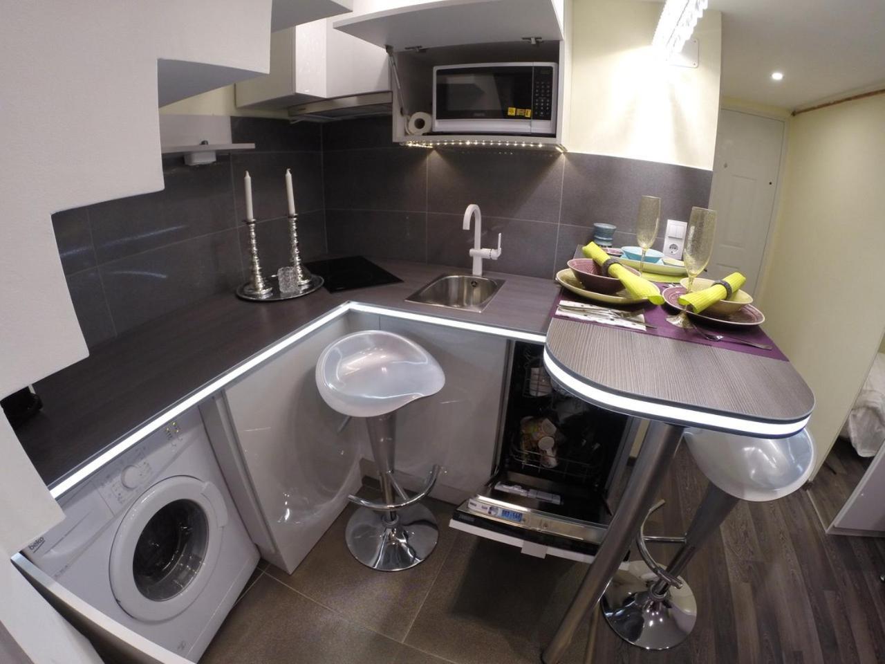 Apartamento Black And White