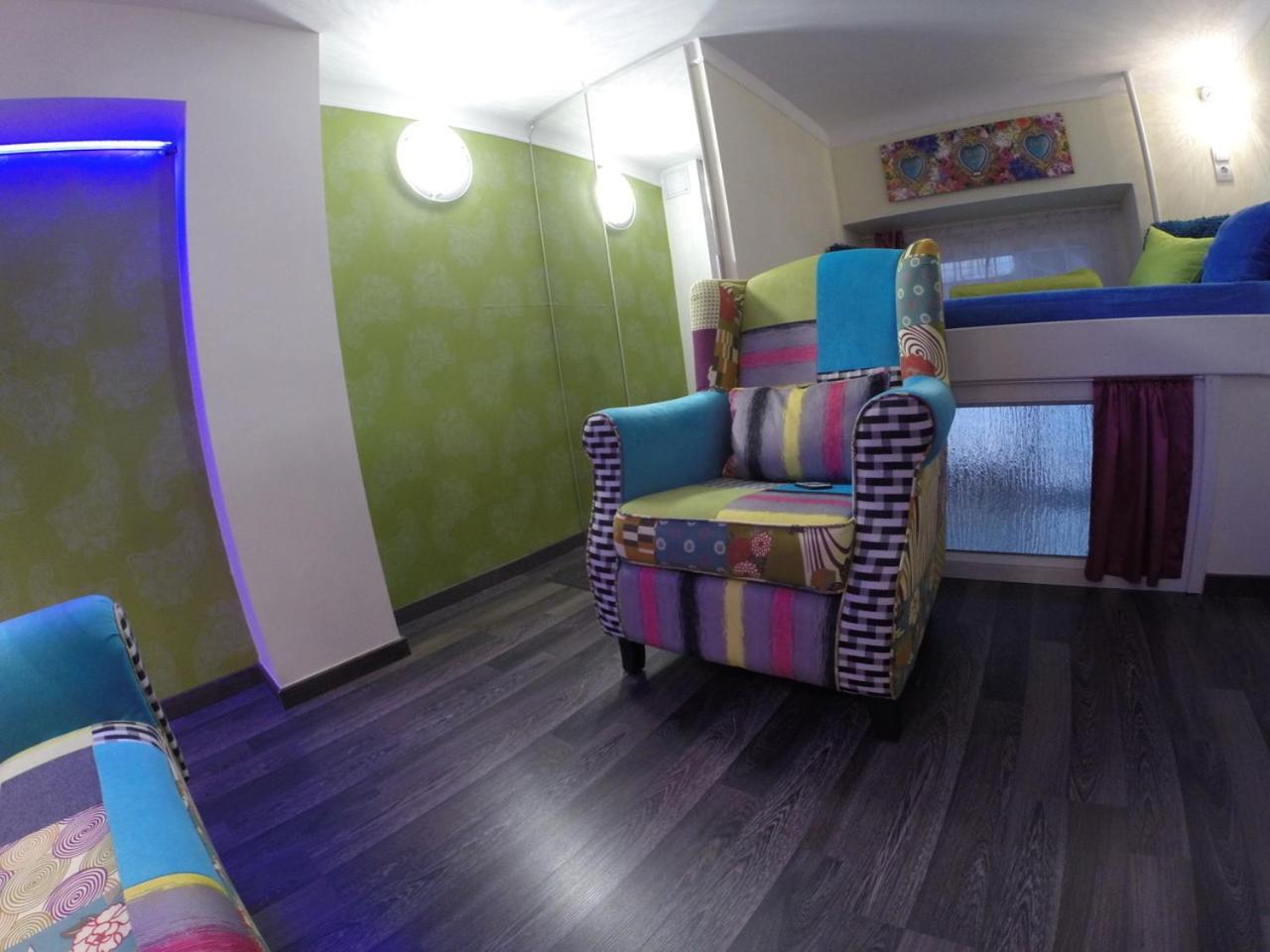 Apartamento Black And White
